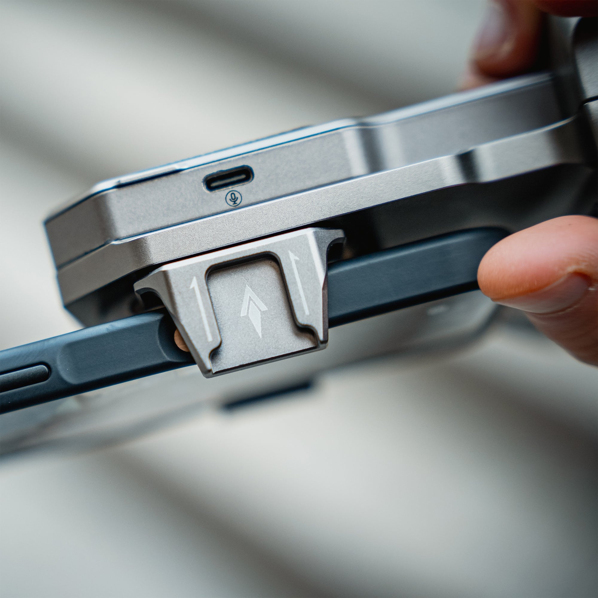 【Freewell】Pro SSD Hub|專業手機攝影手柄|支援 M.2 擴展|高效拍攝必備