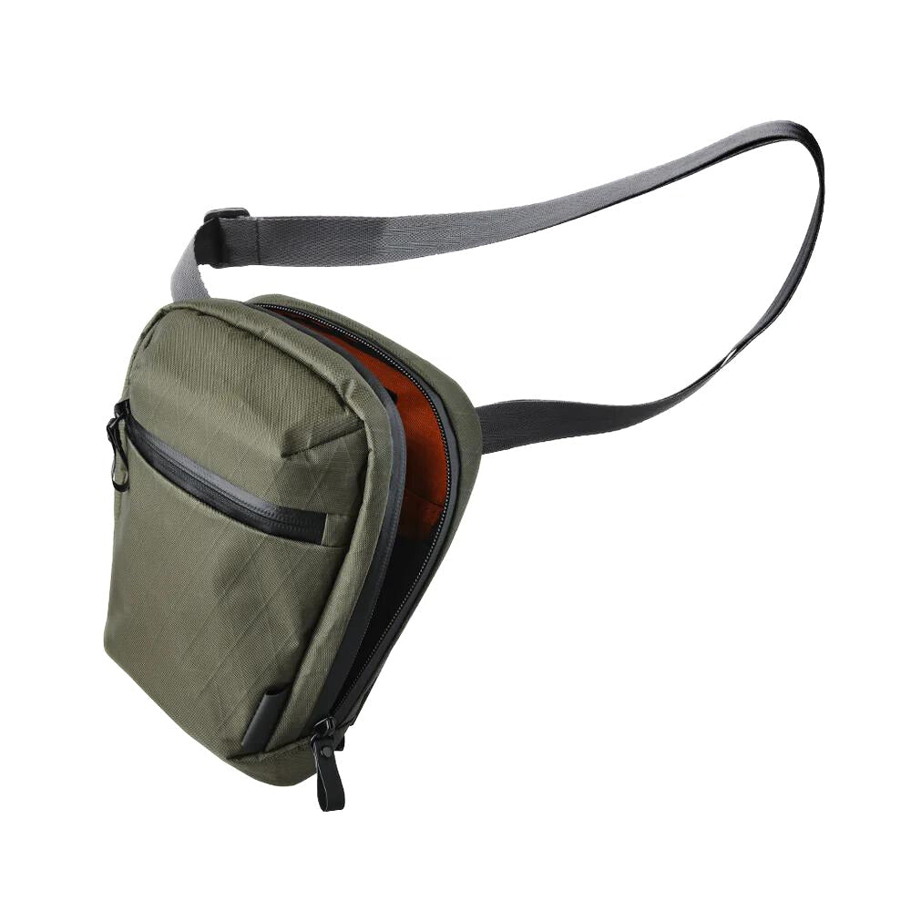 Alpaka Vertical Sling 側肩包|迷你防水