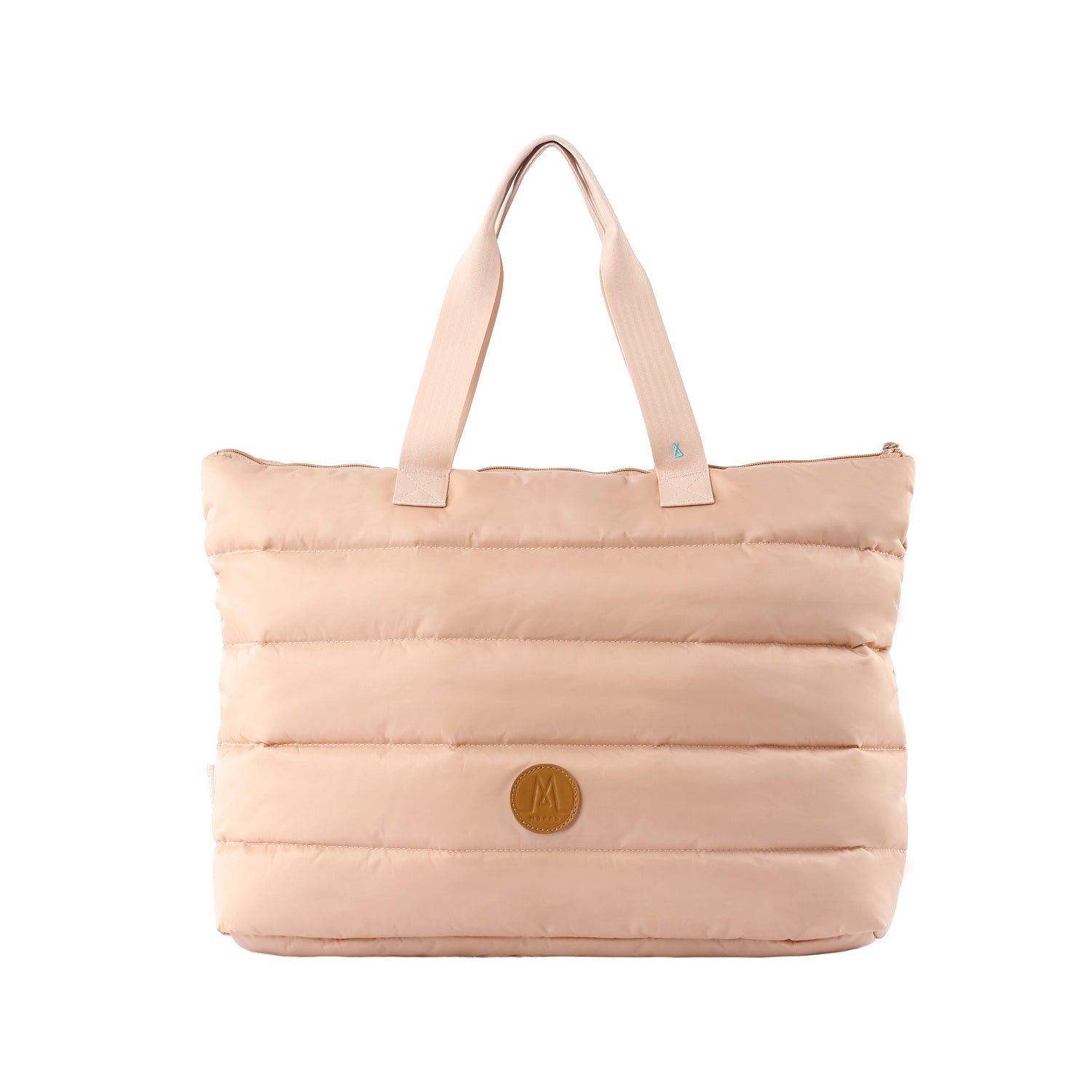 Moral Chapel 托特包(特大),裸粉色雲朵泡泡布料,正面有品牌標誌,外型簡約時尚。