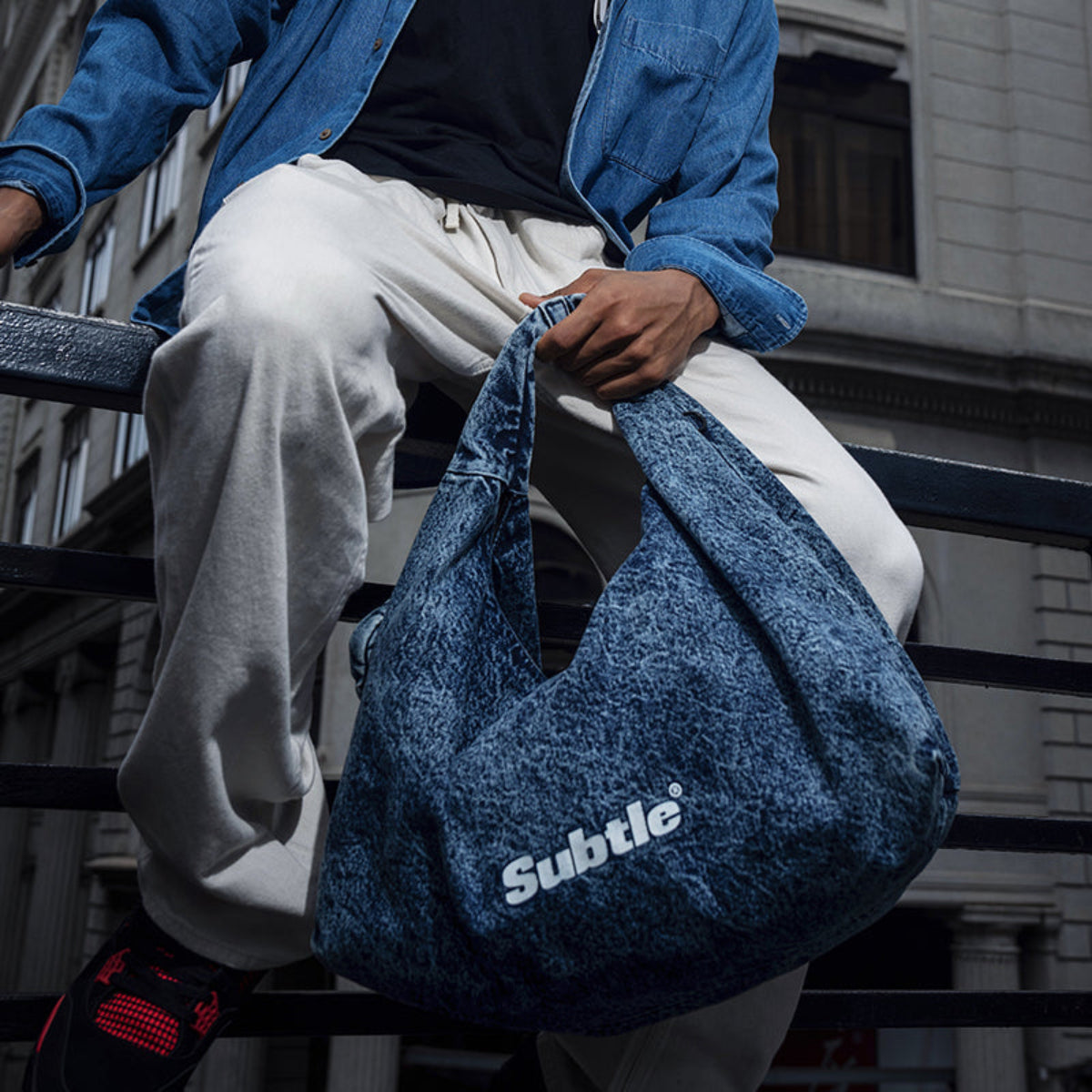 Subtle Zeal 斜孭袋 實物上身