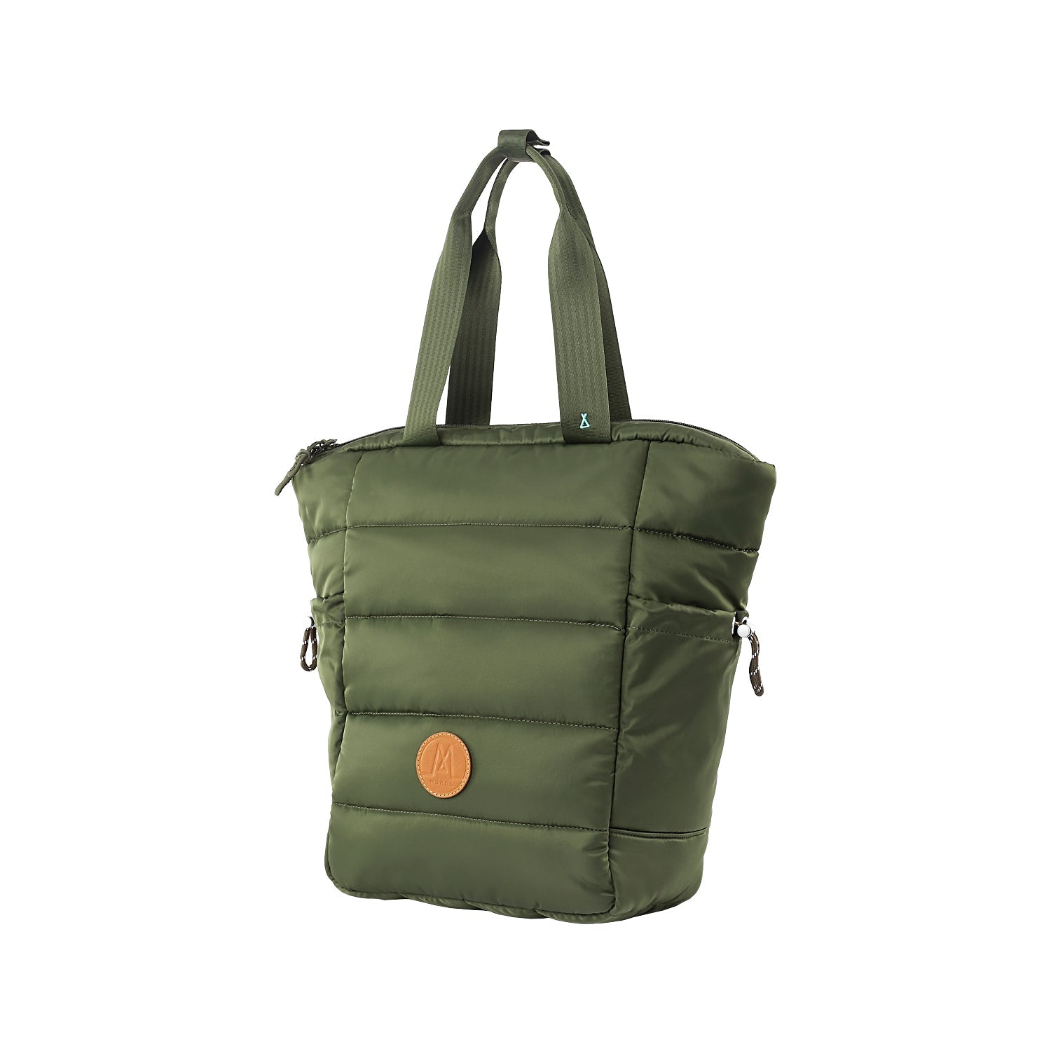 MORAL Chapel 托特背包軍綠色款,採用橫紋車縫設計與品牌皮革標誌。配有寬大雙提把,外型簡約時尚。