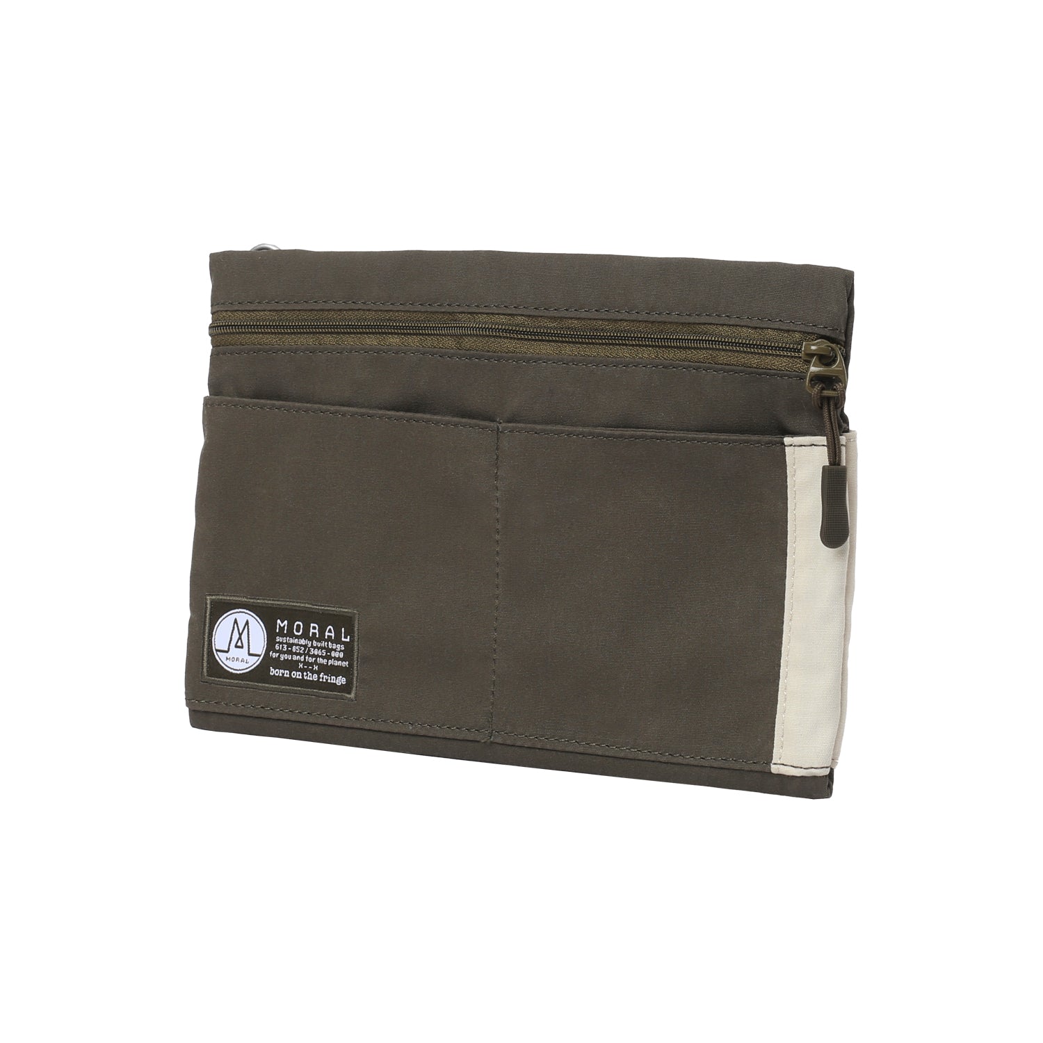 MORAL Napier側背包,軍綠色包身搭配米白色拼接設計。簡約有型,適合日常收納與外出搭配。