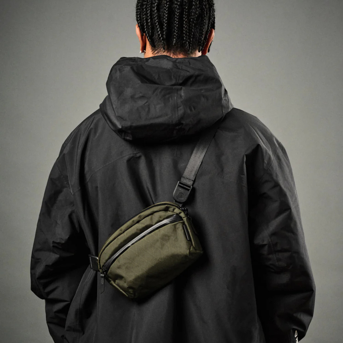 【Alpaka】Flight Sling 側肩包 1L|輕巧防潑水