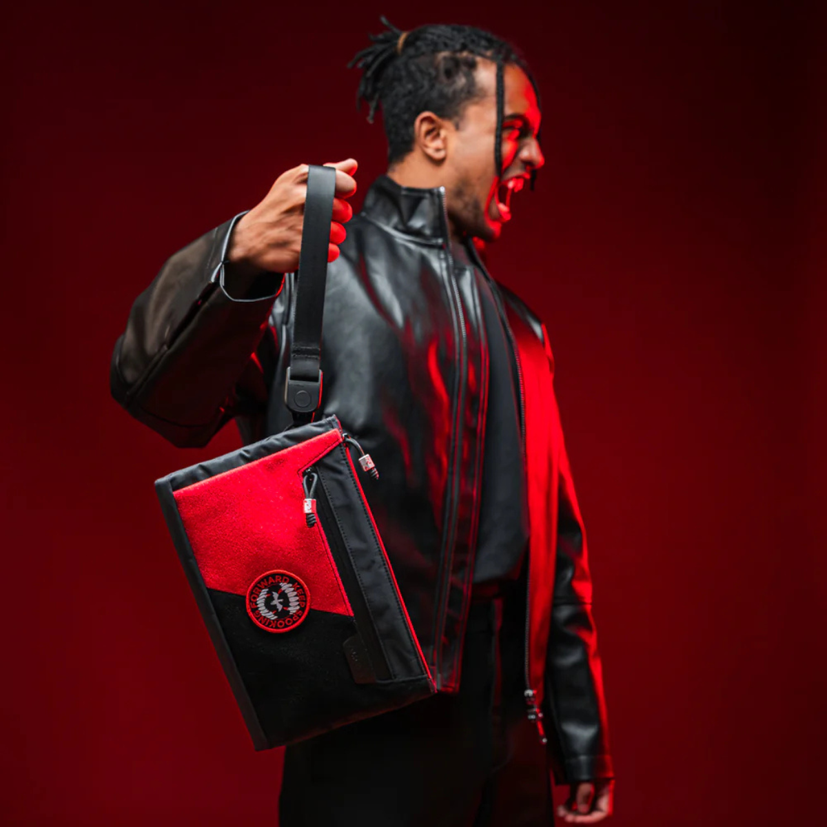 【Alpaka】Zip Pouch Max V2 側肩包|吸血鬼特別版