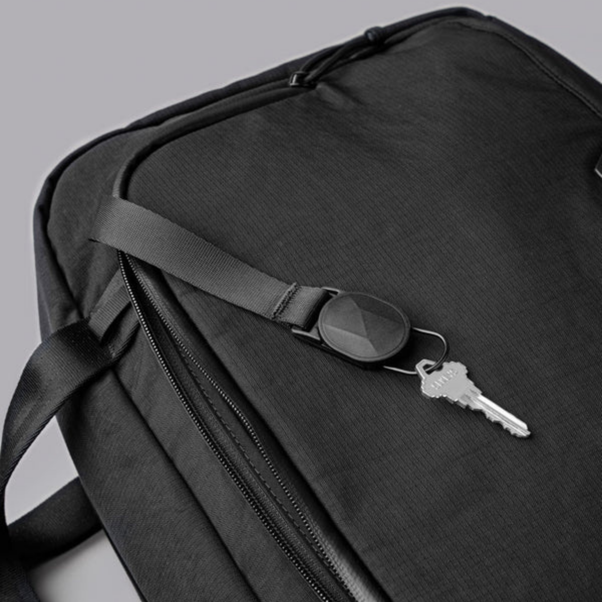 【Alpaka】Bravo Brief 商務手提包 400D|輕便防潑水
附磁吸鑰匙圈