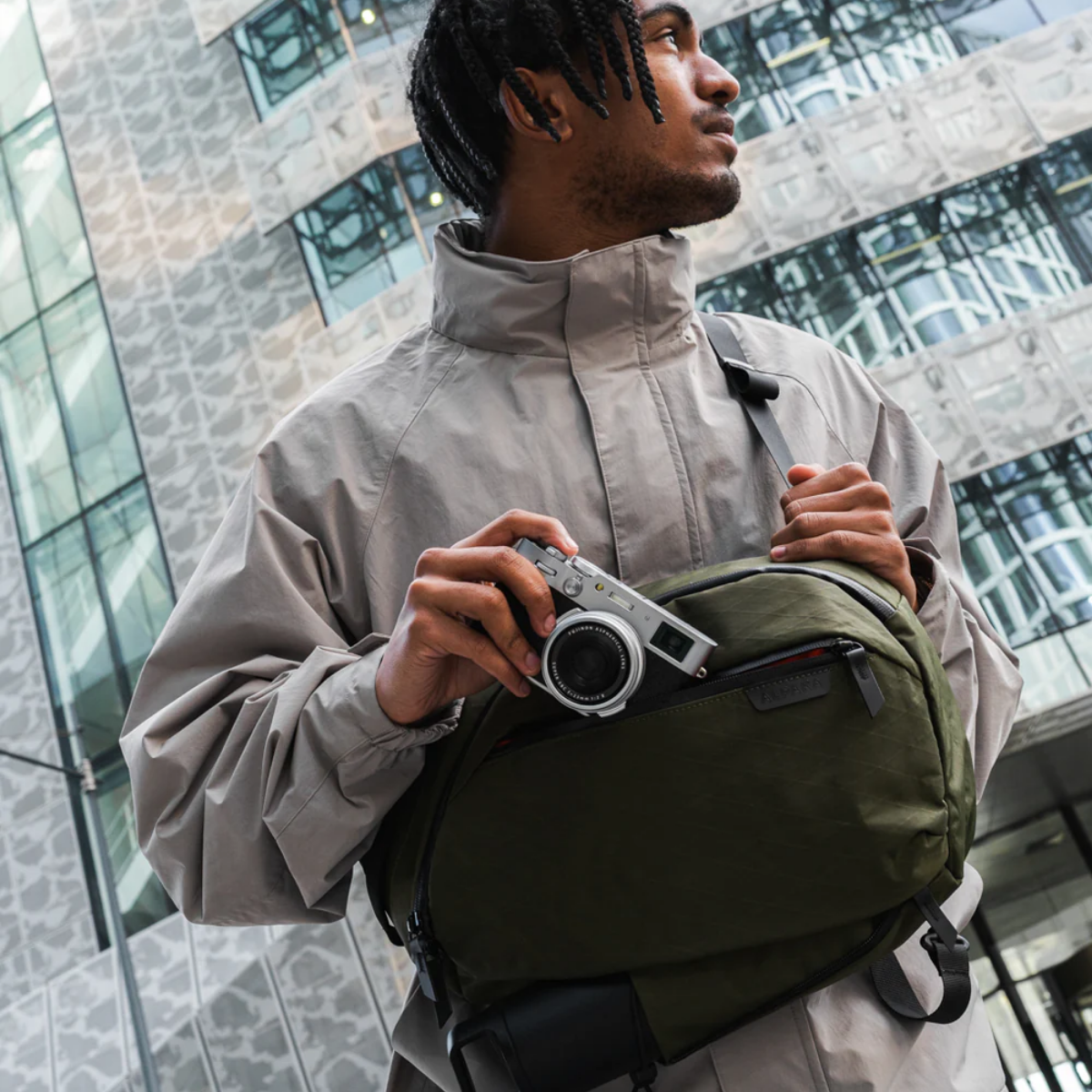 【Alpaka】Metro Crossbody 肩背包 10L|防潑水耐用