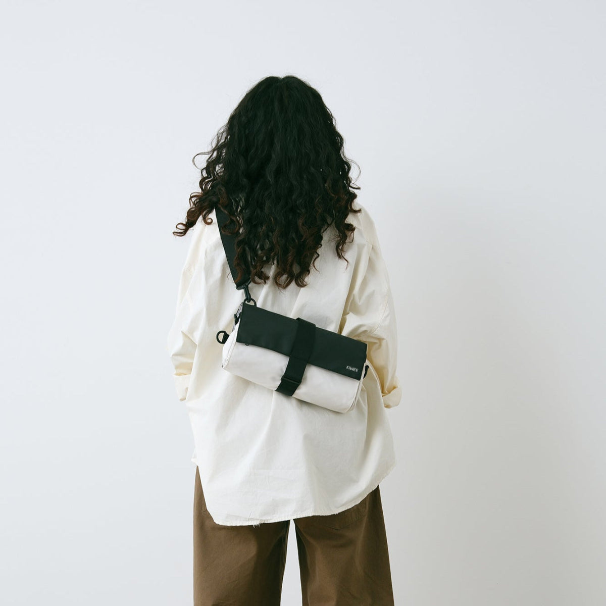 【Kiwee】Triangle Sling Bag 多功能斜背包|輕便防盜|環保防水