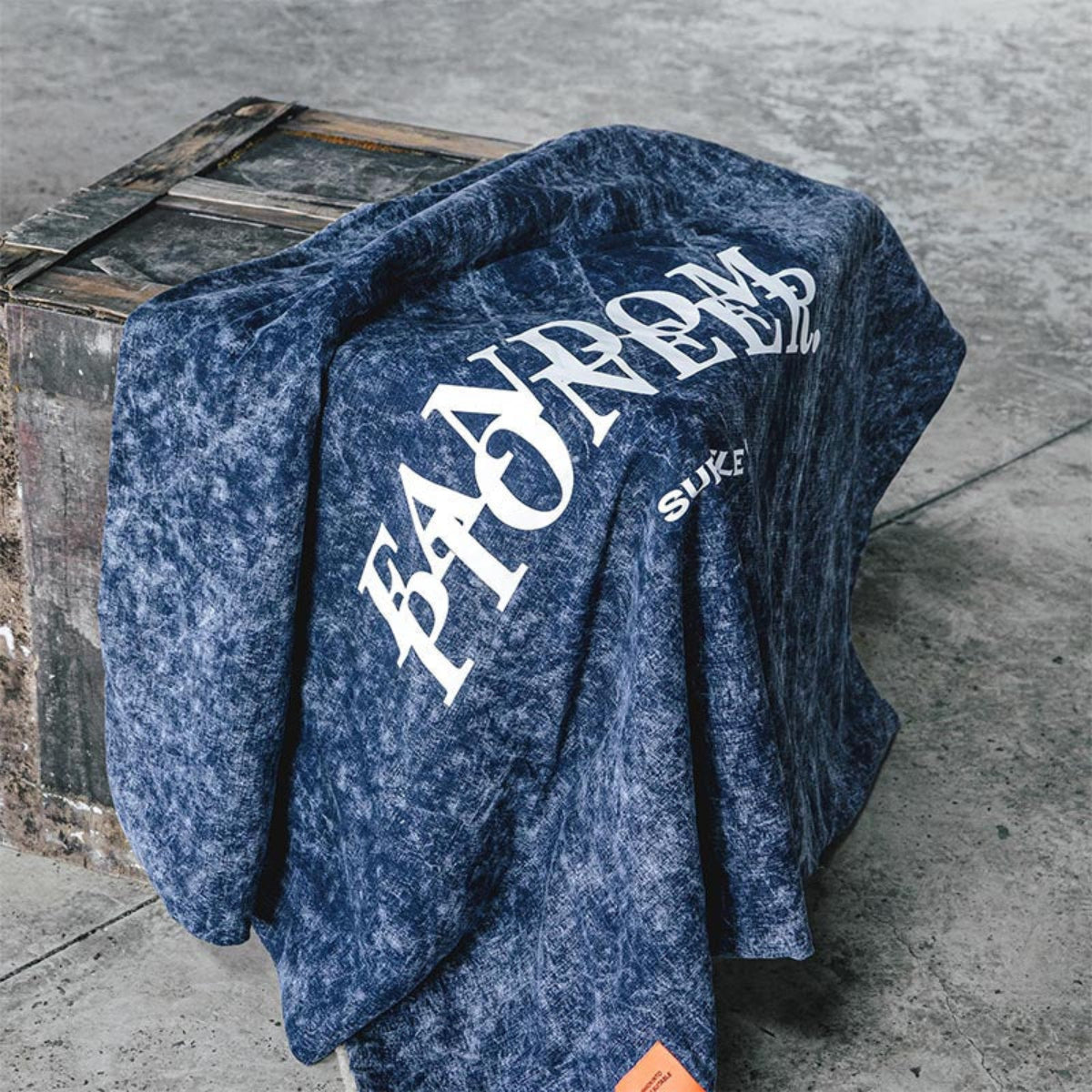 細節特寫 - 高質羊毛編織紋理