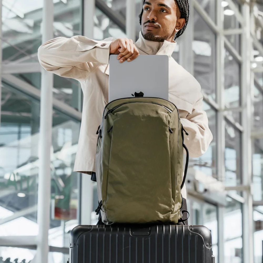 【Alpaka】Traverse Backpack 30L 旅行背包|防潑水|可容納 16 吋筆電