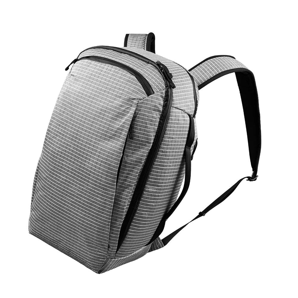 【Alpaka】Traverse Backpack 30L 旅行背包|防潑水|可容納 16 吋筆電