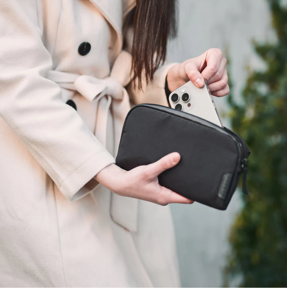 Alpaka Flight Pouch 2in1|防撕裂手機包