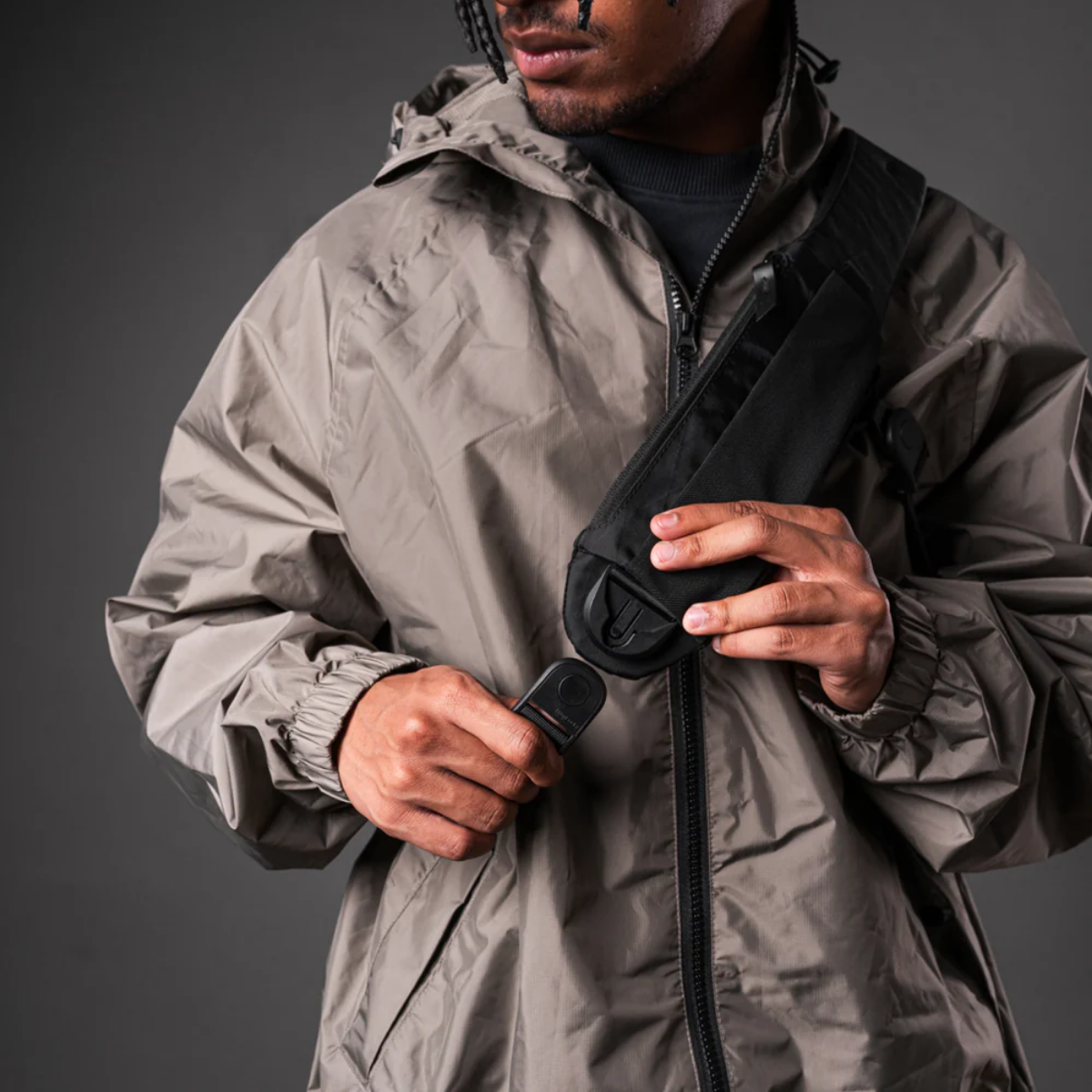 【Alpaka】Metro Crossbody 肩背包 10L|防潑水耐用