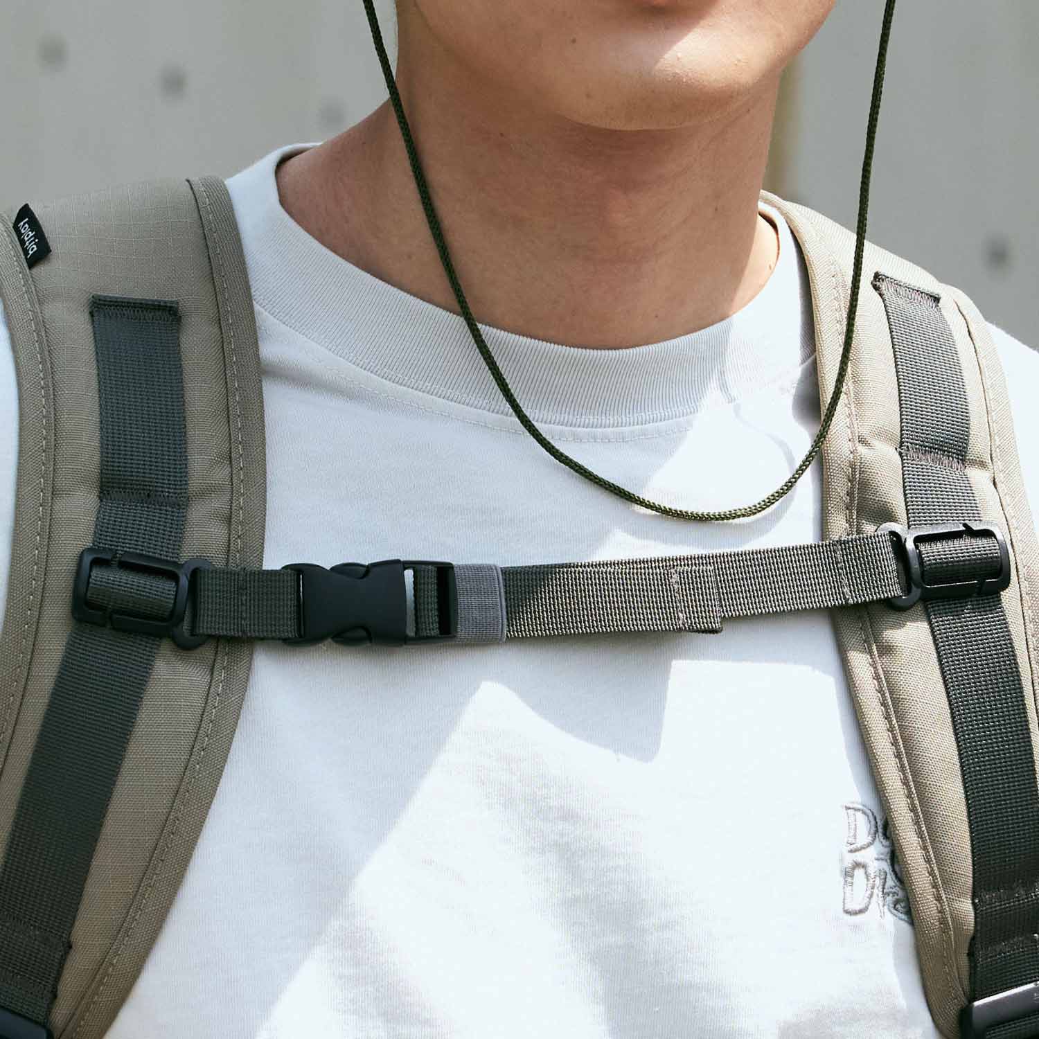 【Bitplay】輕旅筆電包|24L防潑水高強度 高原沙