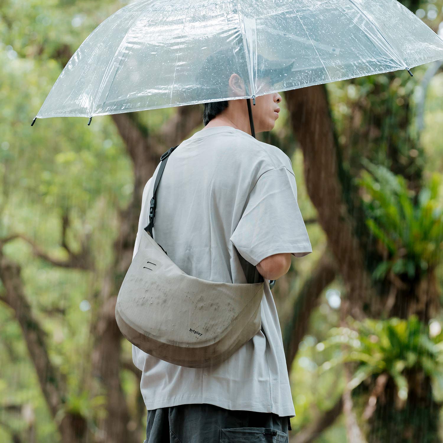 【Bitplay】AquaSeal海馬包|9L全防水斜跨包 霧黑