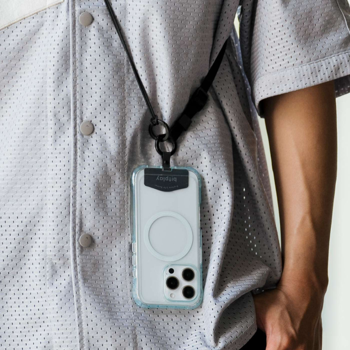 【Bitplay】圓形勾環 2入|高承重30kg,輕巧耐用,品牌訂製Logo設計,高彈力彈簧開口,適合日常與露營掛取鑰匙、耳機、手機等物品。