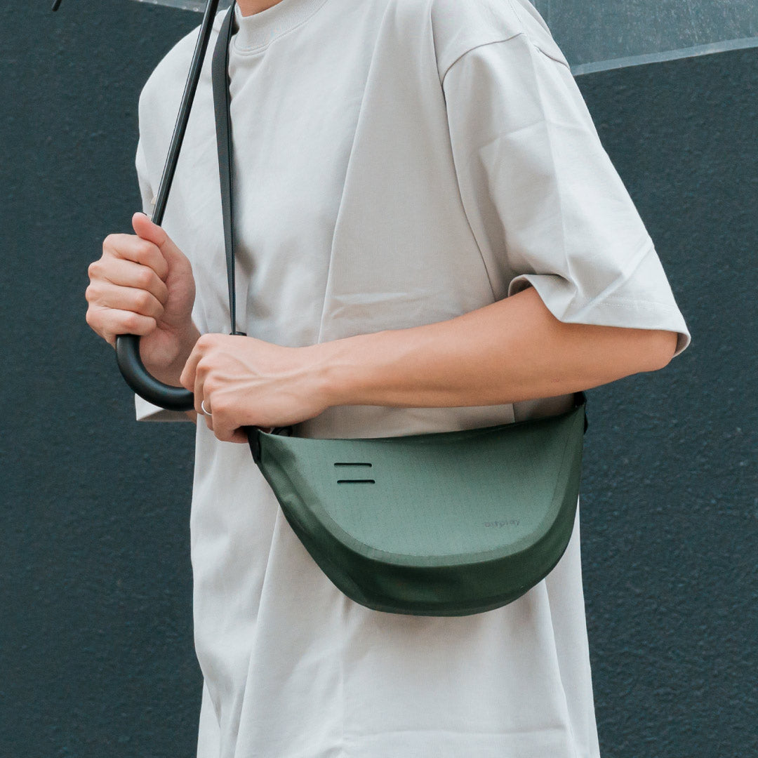 【Bitplay】AquaSeal海馬包|2.5L全防水半月包 湖泊綠