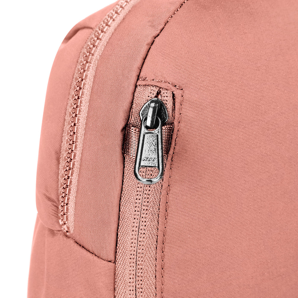 【Pacsafe】Citysafe CX ECONYL® Fabric 防盜隨身後背包 8L