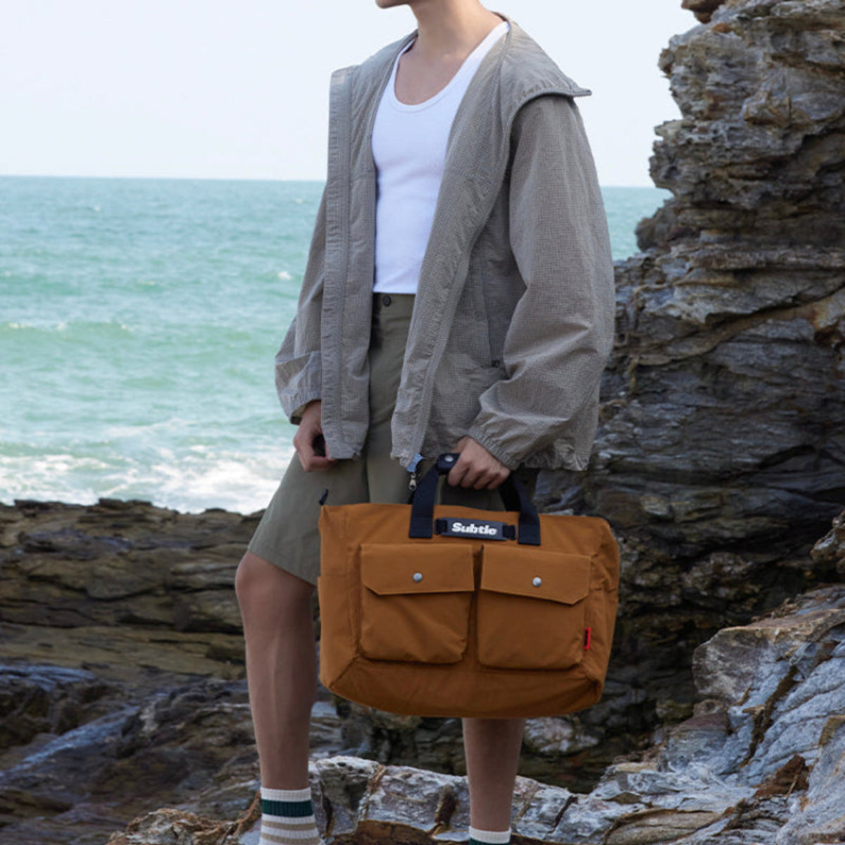 SUBTLE 行李袋旅行展示圖