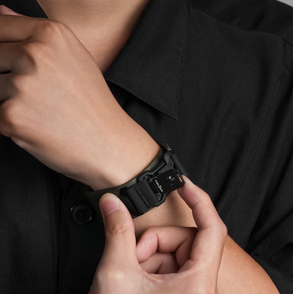 適合戶外與日常佩戴的 Apple Watch 錶帶風格展示