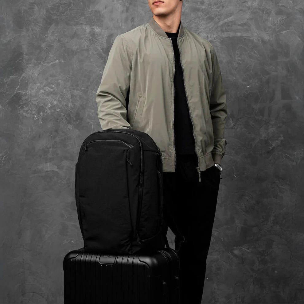 【Alpaka】Traverse Backpack 30L 旅行背包|防潑水|可容納 16 吋筆電