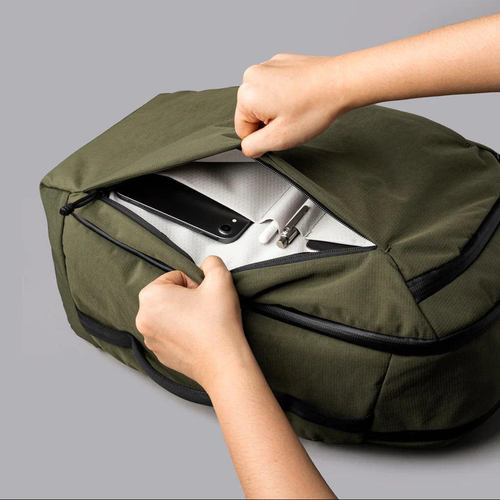 【Alpaka】Traverse Backpack 30L 旅行背包|防潑水|可容納 16 吋筆電