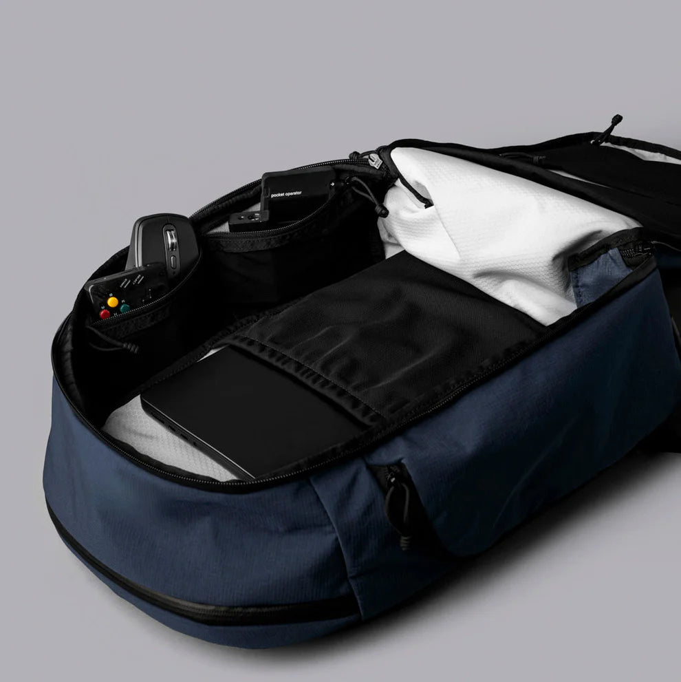 【Alpaka】Traverse Backpack 30L 旅行背包|防潑水|可容納 16 吋筆電