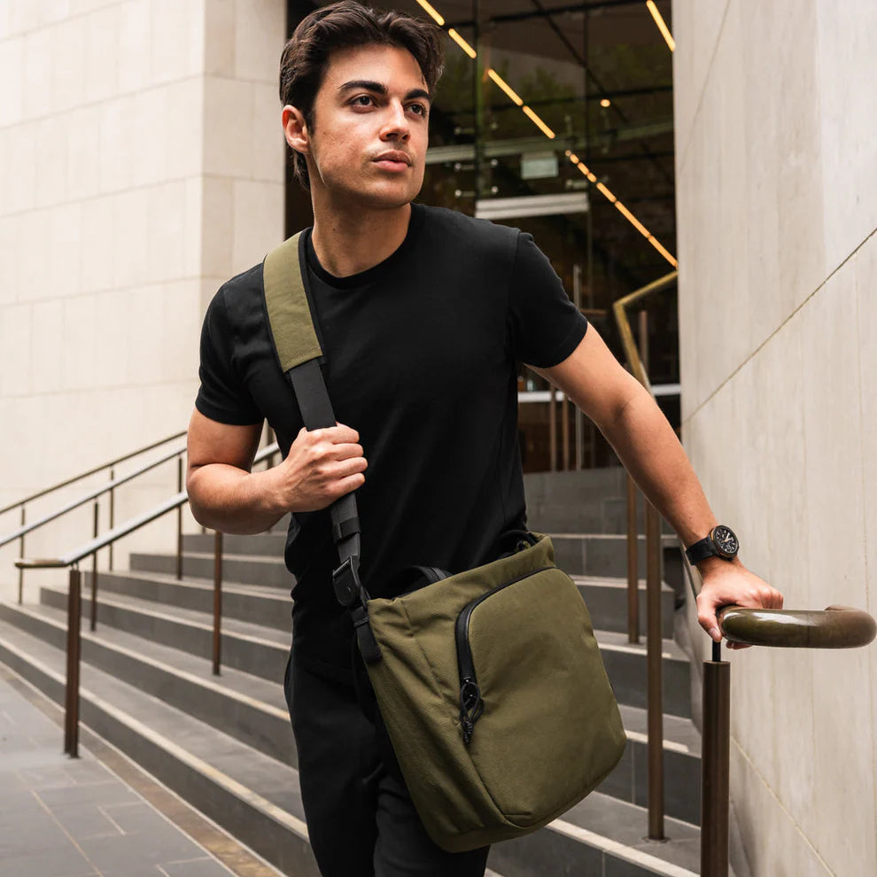 【Alpaka】Bravo Tote V2 手提袋|可斜背|筆電保護隔層|內外水壺袋