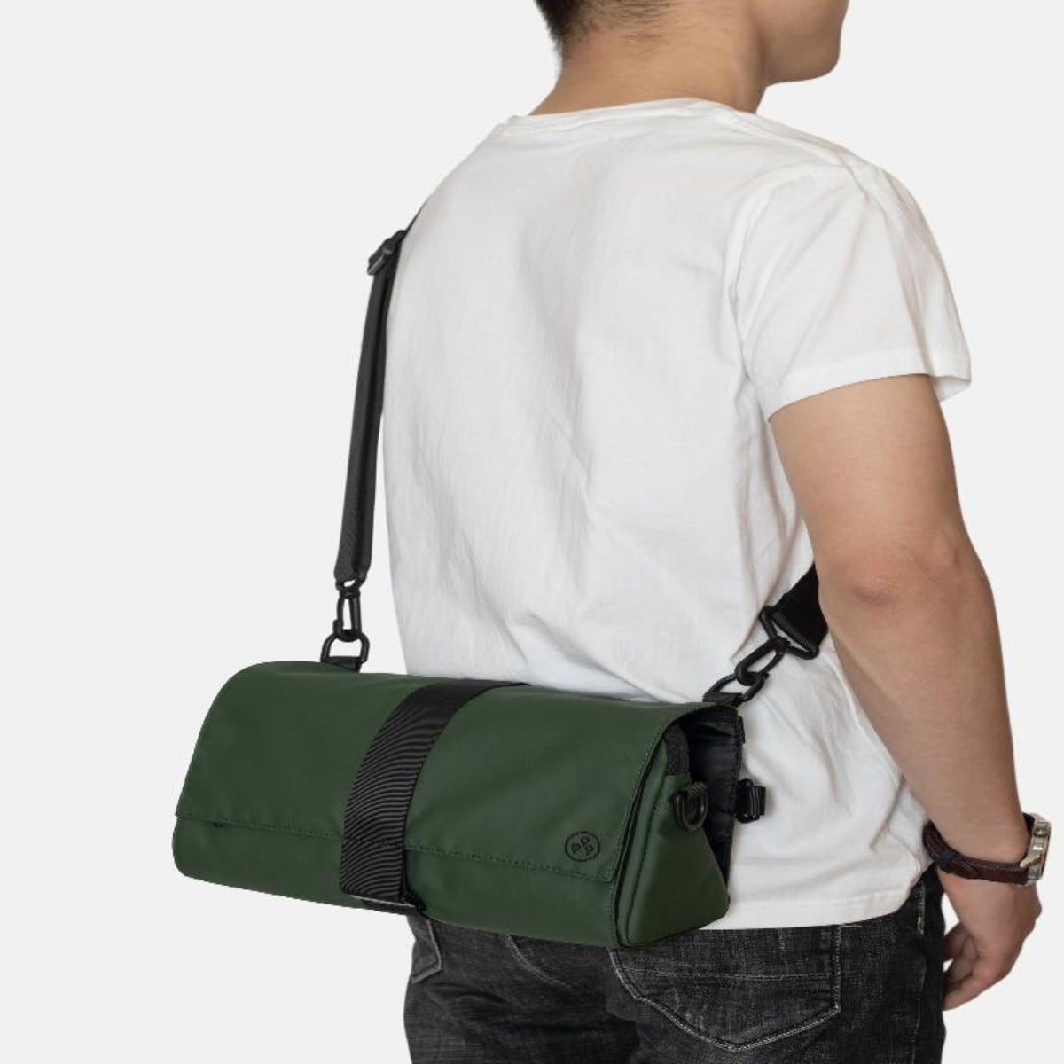 適合運動、旅行及日常使用,兼顧時尚與功能性