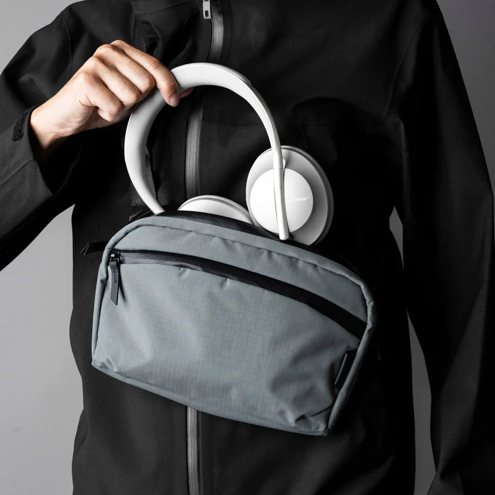 Alpaka Flight Sling 側肩包|輕巧防水