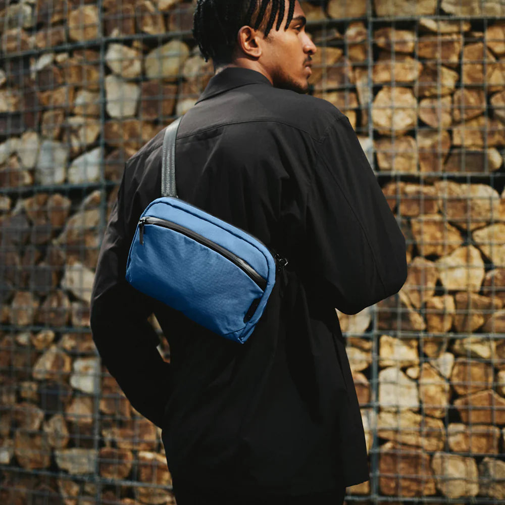 Alpaka Flight Sling 側肩包|輕巧防水