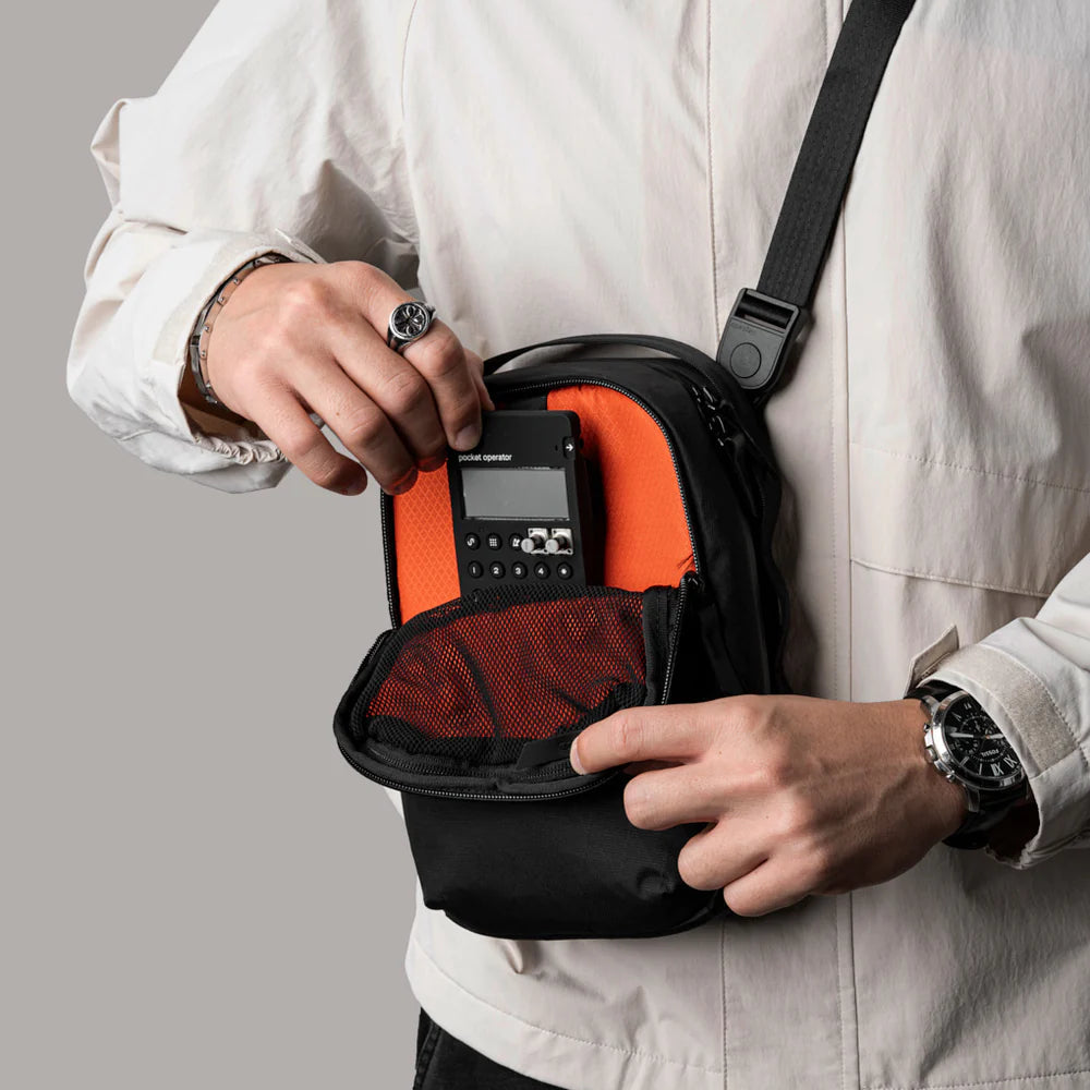 【Alpaka】Metro Sling Max 3L 防潑水輕量斜背包|適合通勤與旅行