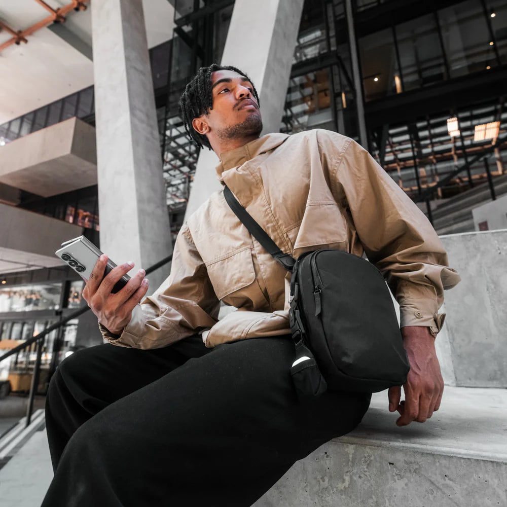 【Alpaka】Metro Sling Max 3L 防潑水輕量斜背包|適合通勤與旅行