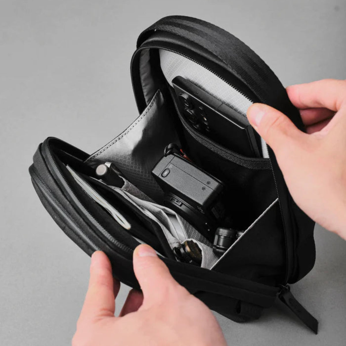 Alpaka Metro Sling V2 側肩包|防水輕便