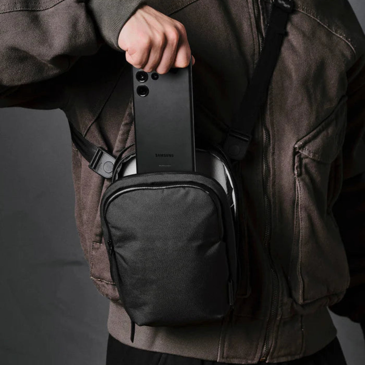 Alpaka Metro Sling V2 側肩包|防水輕便