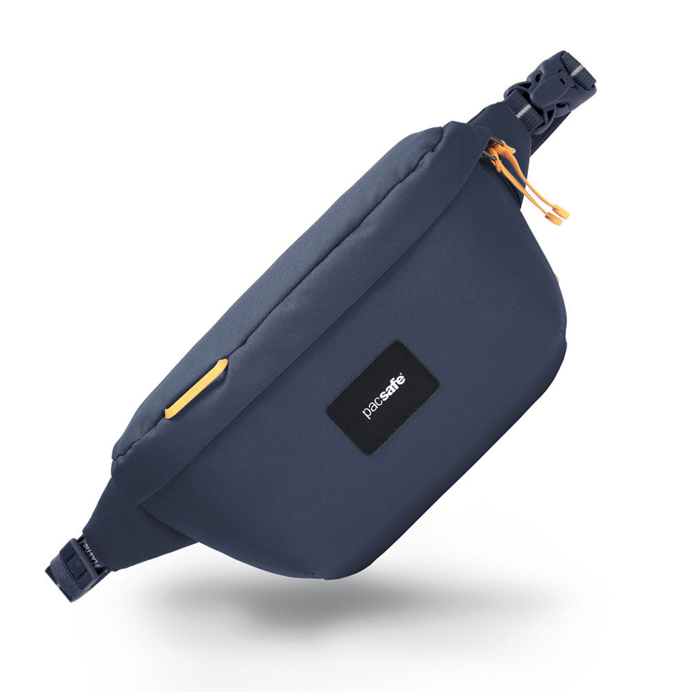 【Pacsafe】Go 隨行防盜斜背胸包 2.5L|貼身防盜安心升級