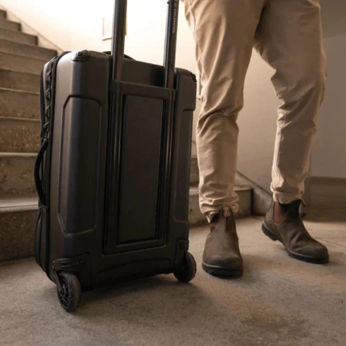 【Wandrd】Transit Carry-on Roller 行李箱|耐用防潑水