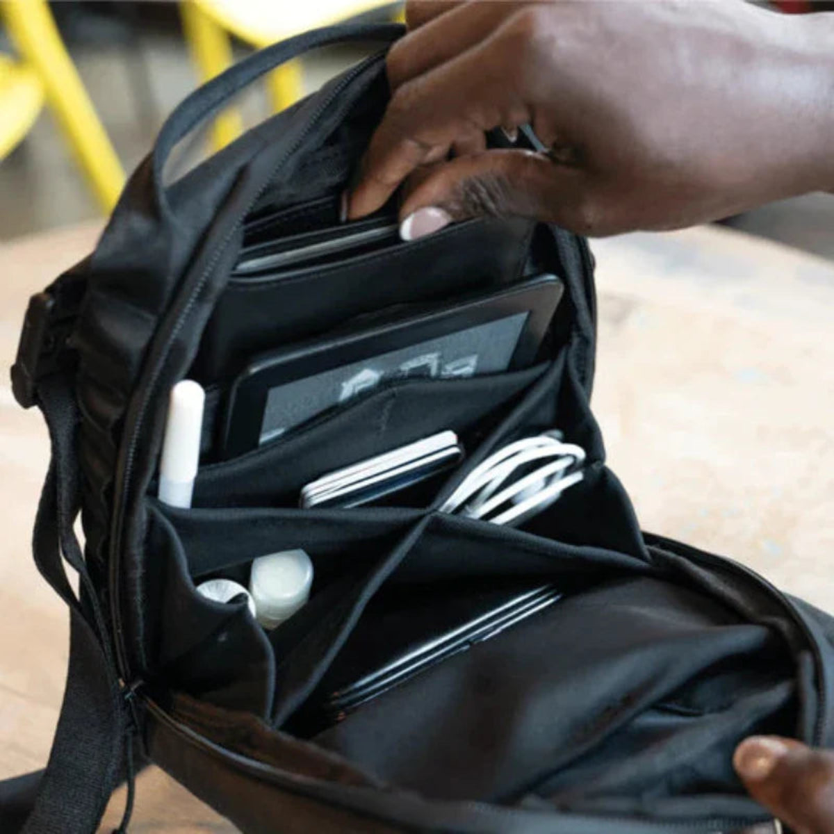 【Wandrd】X1 Crossbody Bag 斜背包|防水實用