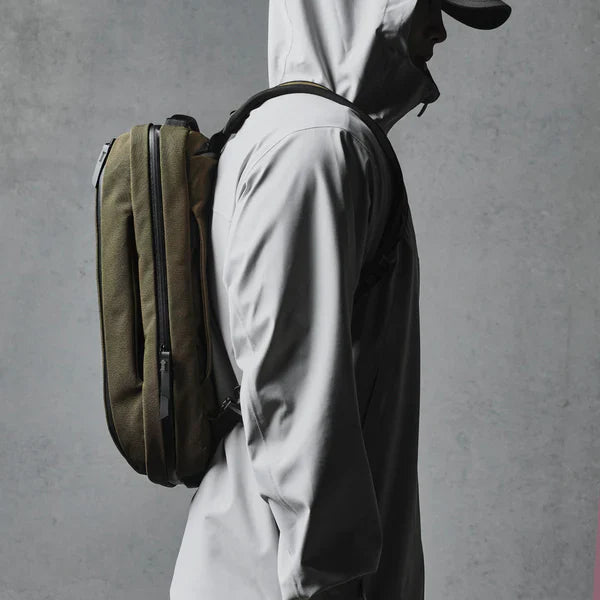 【Alpaka】Elements Tech Brief Pro 後背包|柔軟羊毛內襯筆電隔層