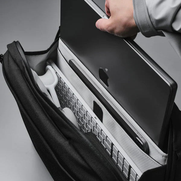 【Alpaka】Elements Tech Brief Pro 後背包|柔軟羊毛內襯筆電隔層