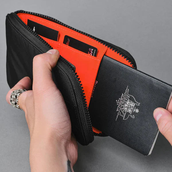Alpaka Zip Travel Wallet 旅行皮夾|RFID 防護