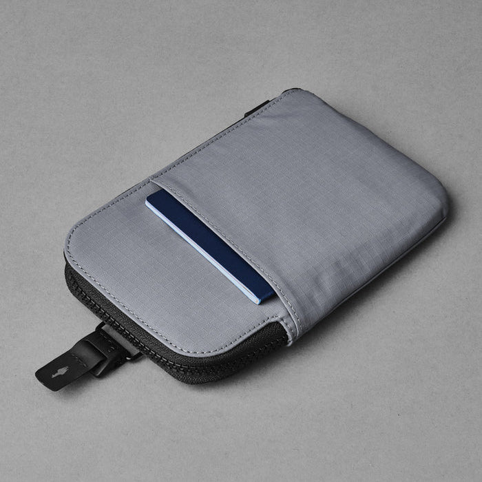 Alpaka Zip Travel Wallet 旅行皮夾|RFID 防護