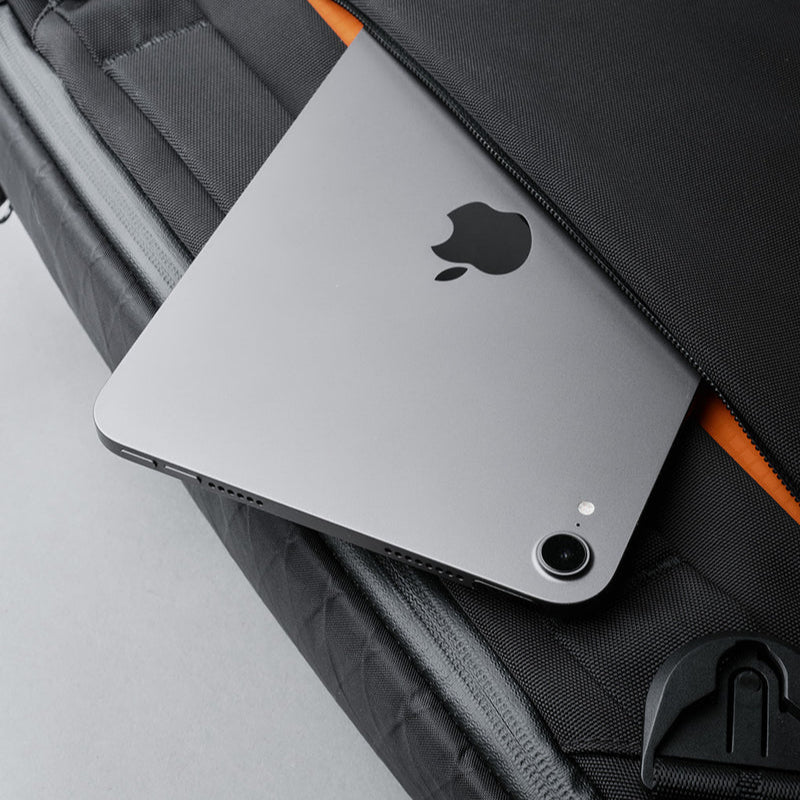 YKK 防水拉鍊 - 防止水分滲入,保護內部物品