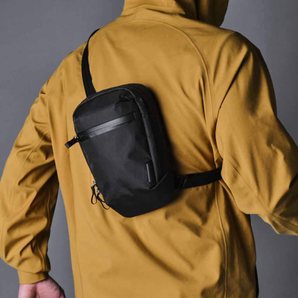 Alpaka Vertical Sling 側肩包|迷你防水