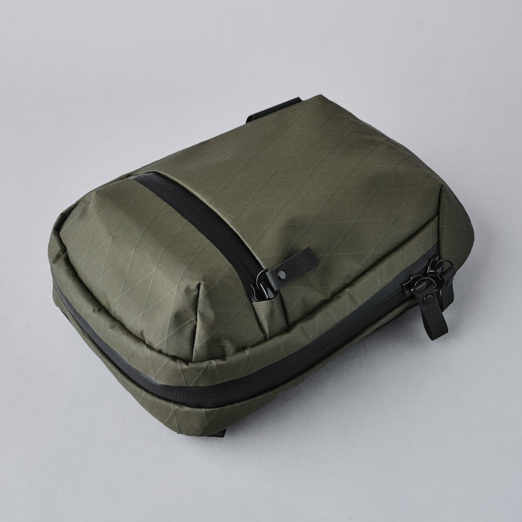 Alpaka Vertical Sling 側肩包|迷你防水