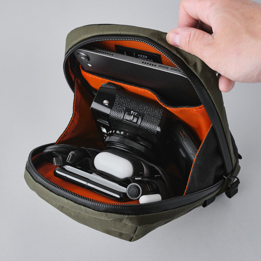 Alpaka Vertical Sling 側肩包|迷你防水