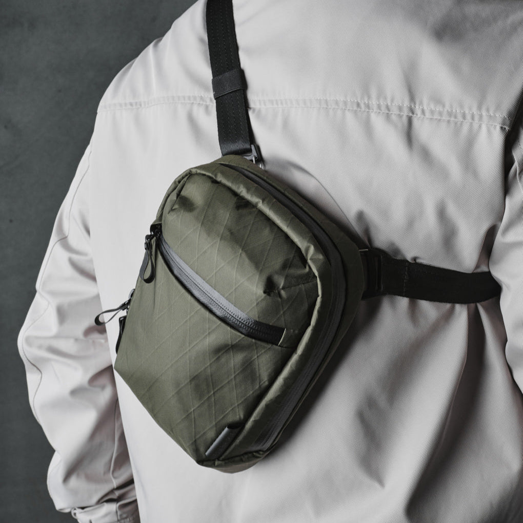 Alpaka Vertical Sling 側肩包|迷你防水