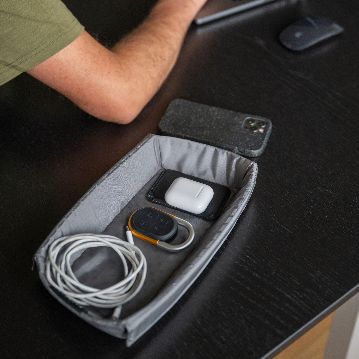 Boundary Supply Divider Floor 輕巧隔板底層|可輕鬆拆卸