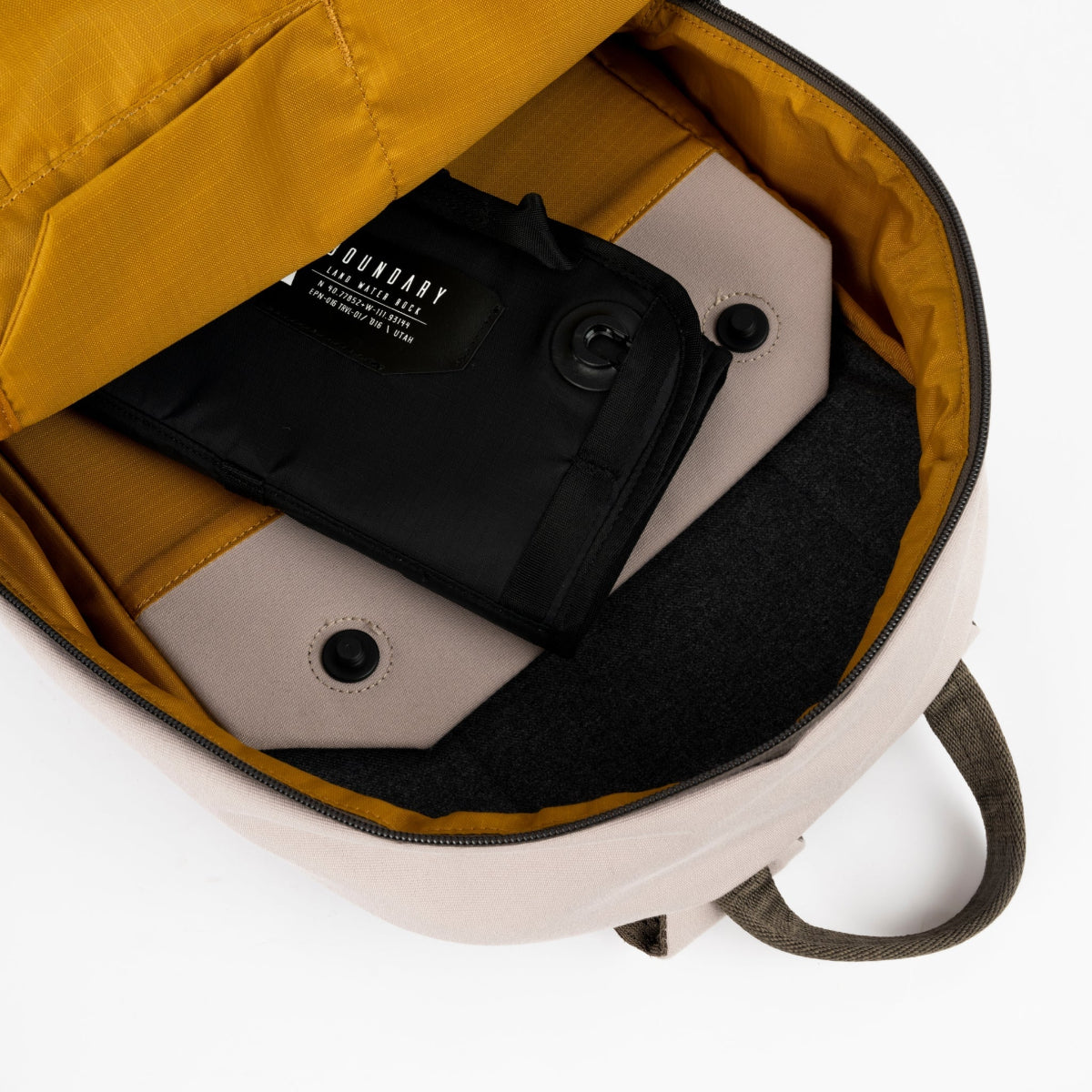 Boundary Supply Tech Roll 多功能科技捲包|具備可調節口袋