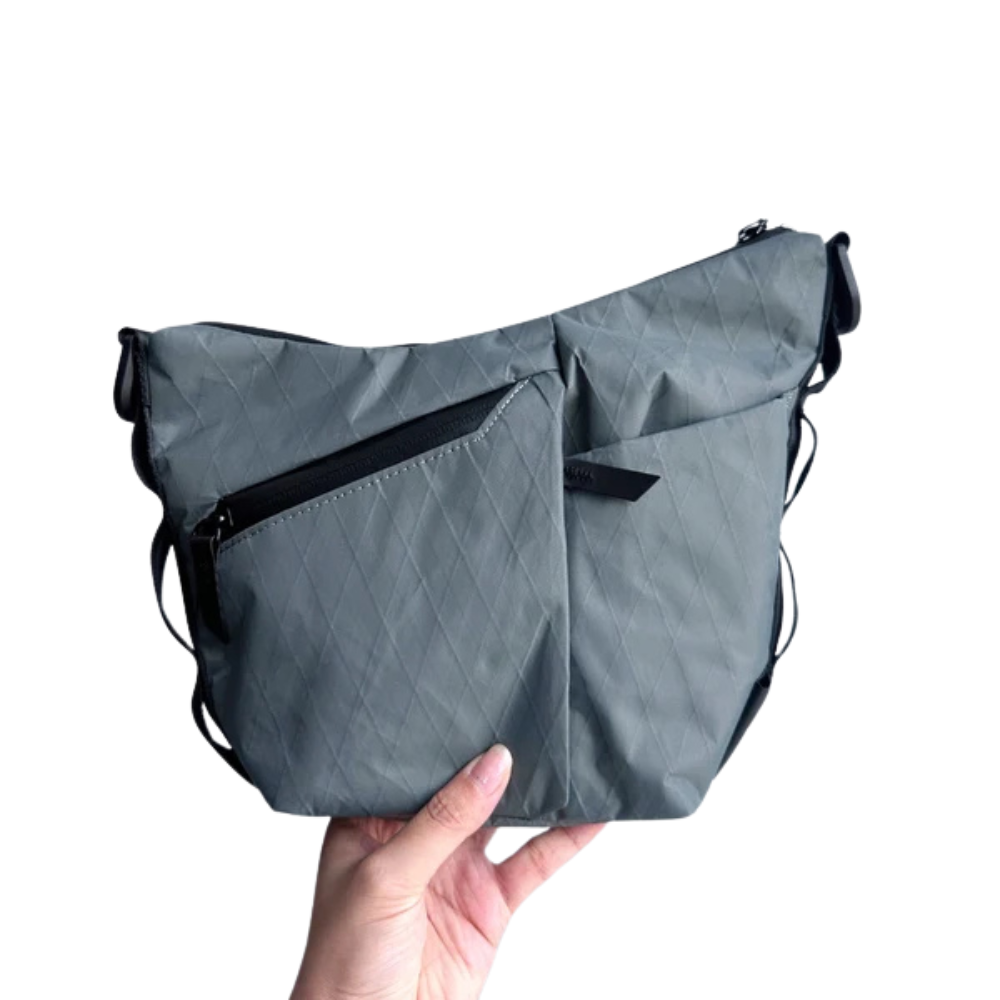 【Alpaka】Flow Satchel 多功能側肩包｜X-Pac 限量款｜防潑耐用｜通勤斜背包
