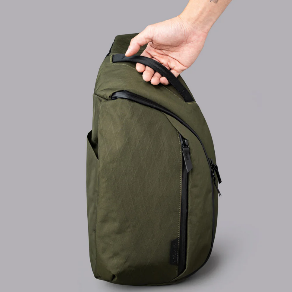 【Alpaka】Metro Crossbody 肩背包 10L｜防潑水耐用